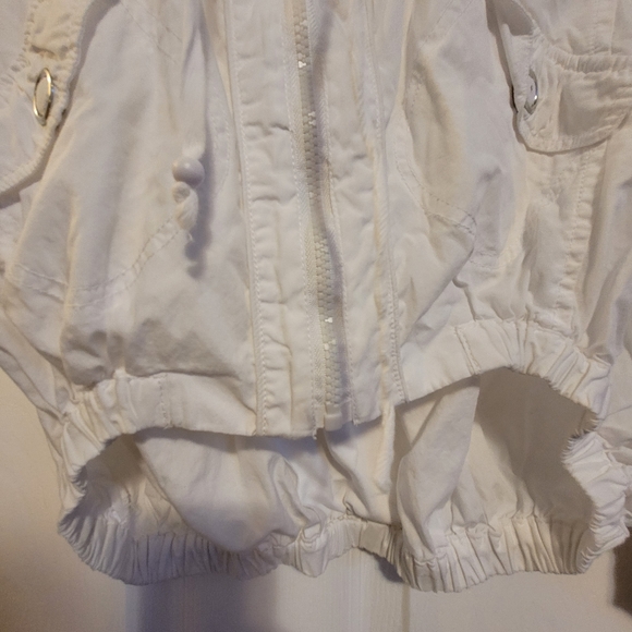 Urban Behavior white crop jacket - Picture 4 of 15